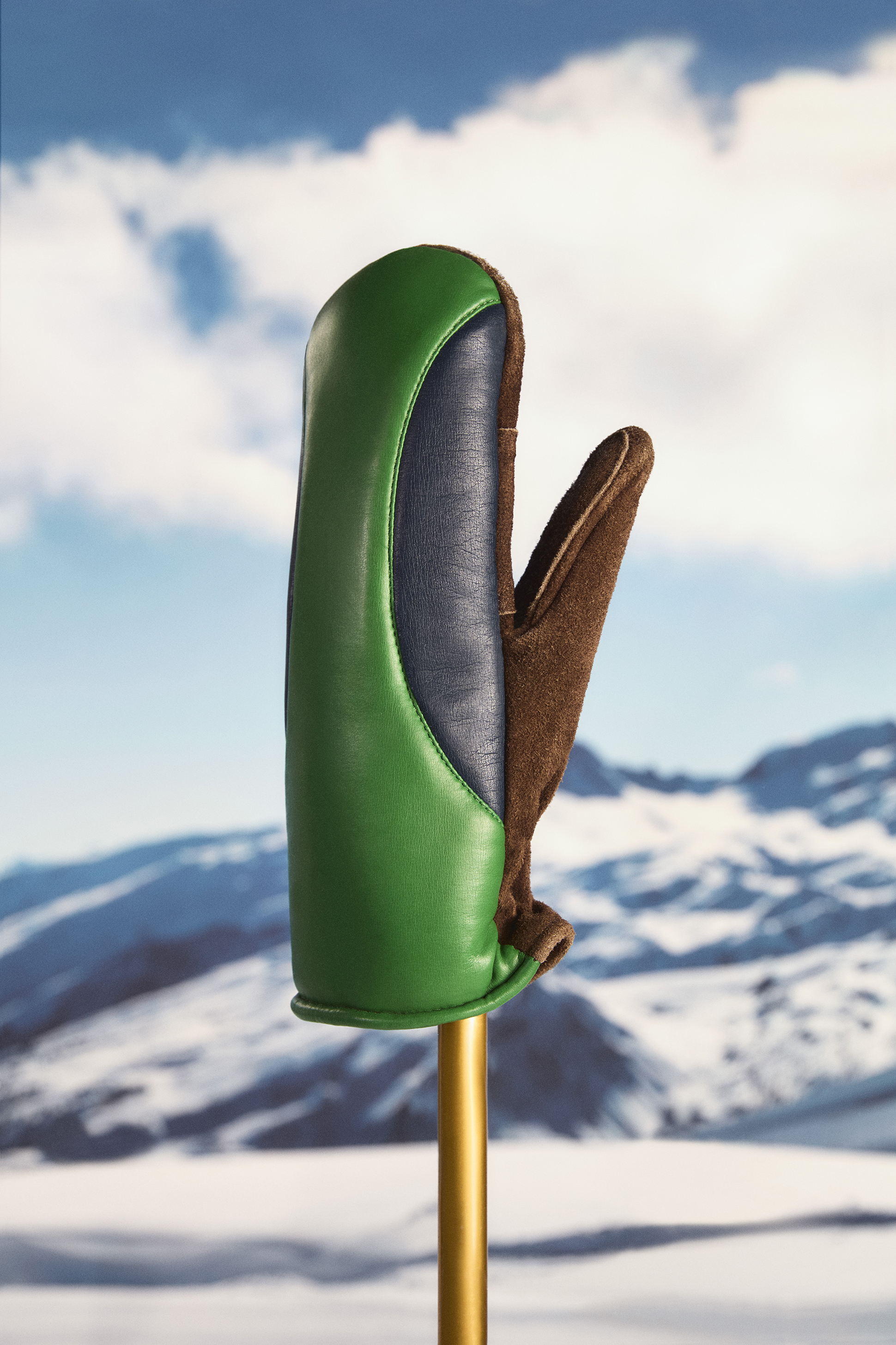 250512 PENHALIGON D2 SHOT 08 0074 Bweb